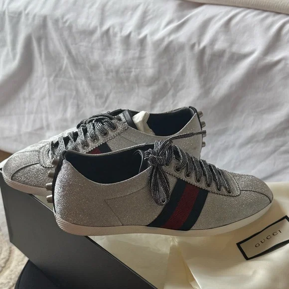 Gucci Men's Silver Sneakers - Picture 2 of 4